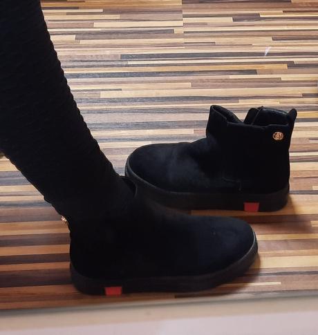 Damske členkove topanky, 38