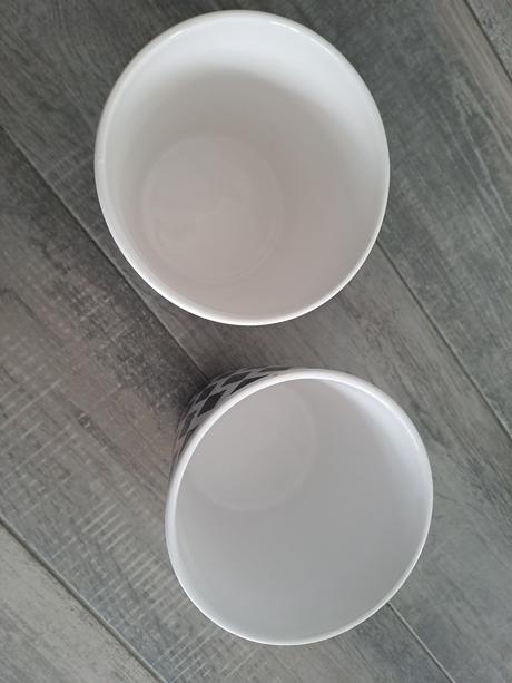 2x kvetináče keramické, 