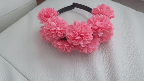 Rôzne kvetinkové čelenky, 