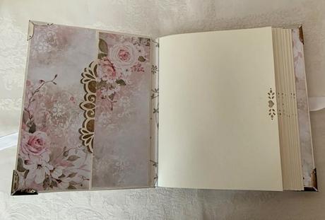 Svadobný album "holubice", 