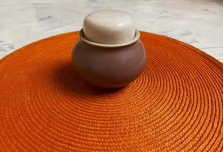 Keramická cukornička, 