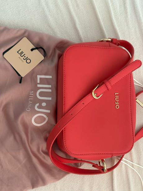 Kabelka liu jo, liu jo