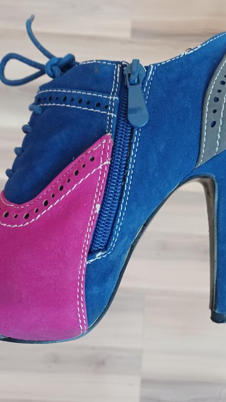 Vzorované členkové čižmy, 36