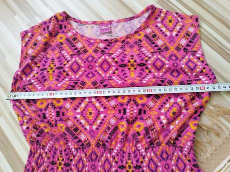 Letné šaticky, 140