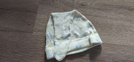 Novorodenecká čiapka, 50