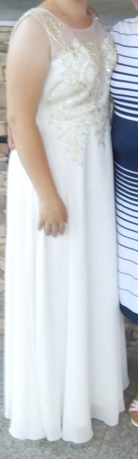 Spoločenské šaty, 42