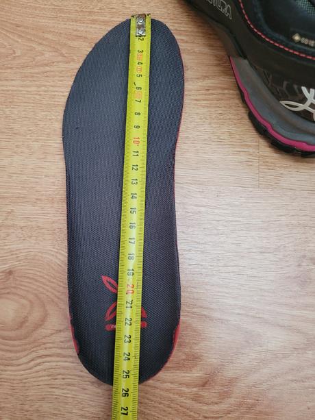 Turistické topánky, montura,40