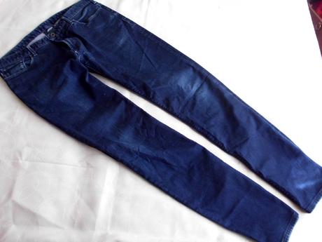 Slim tmavomodré s elastanom 34/34, armani,m