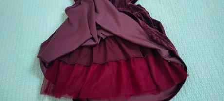 Krásne šatky, adams,92