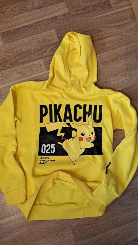 Pikachu mikina c.164, reserved,164