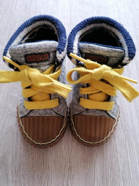 Kotnikove tenisky, next,23