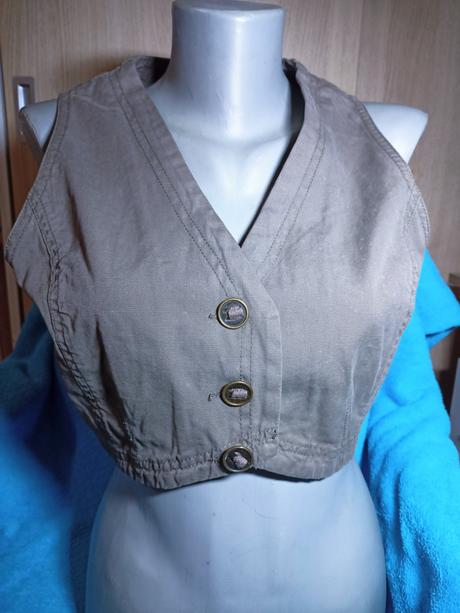 Vesta, colours of the world,40