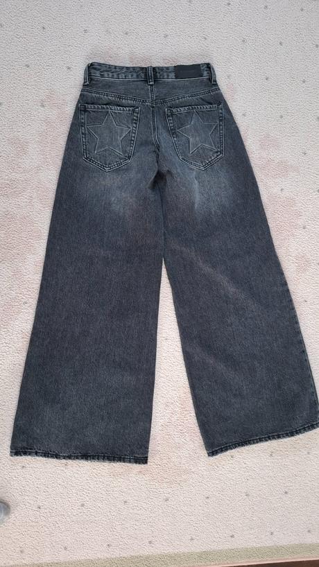 Štýlové rifle, stradivarius,xs