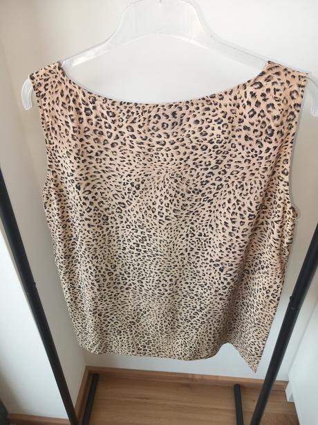 Hodvábna blúzka, l