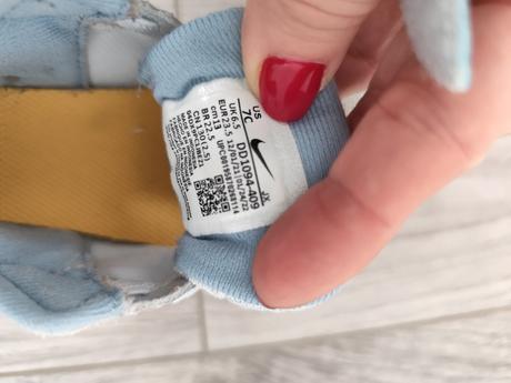 Nike tenisky, nike,23