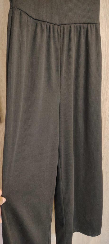 Nohavicovy overal, m