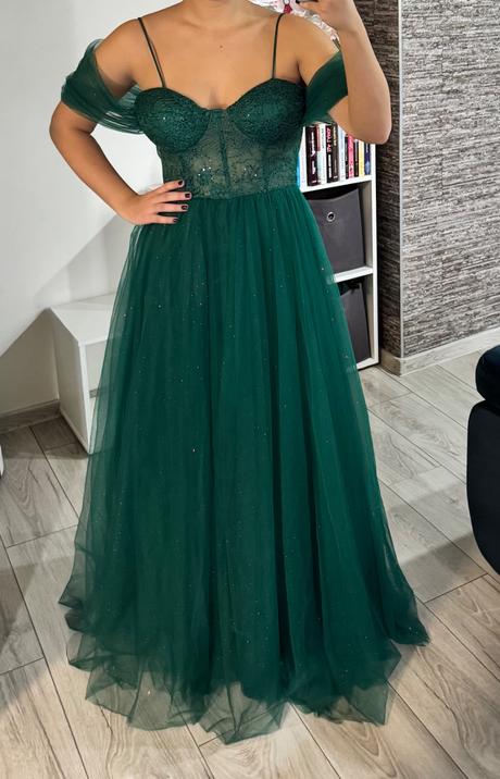 Zelené spoločenské šaty, m