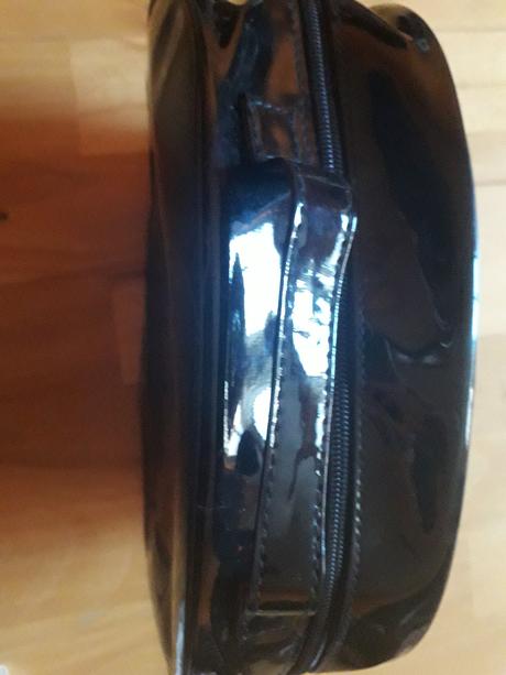 Sytocierny kozmeticky kufrik elle, 