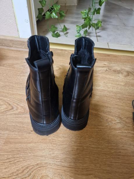 Zimne cizmy 36, 36