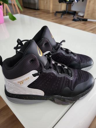 Basketbalove tenisky, decathlon,34