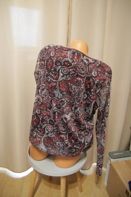 Čierno červená blúzka, l/xl, l