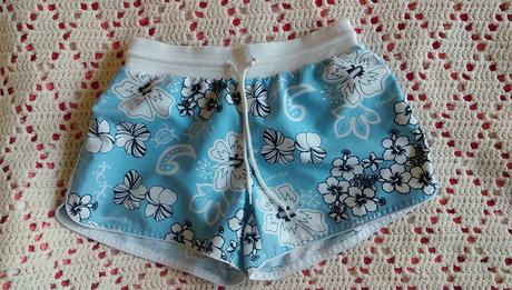 Šortky, kraťasy, s