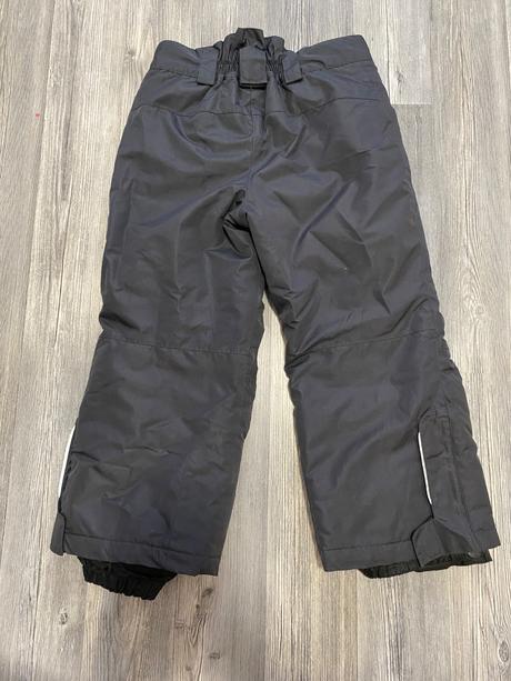 Čierne oteplovacky, lupilu,86