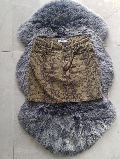 Riflova sukna bershka, bershka,s