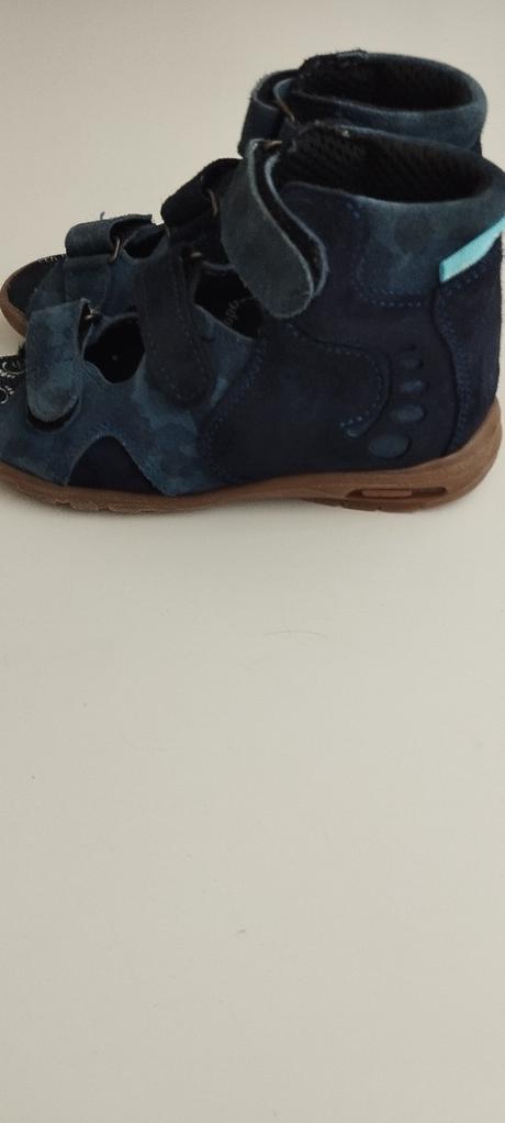 Chlapčenské sandálky, 30