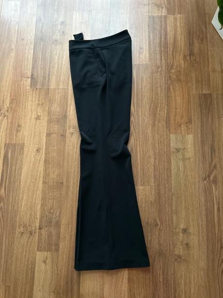 Kvalitne nohavice stefanel 38, zara,38