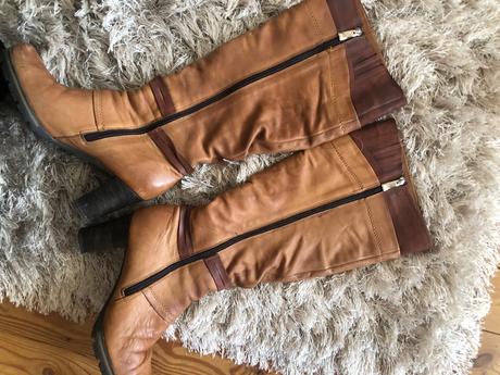 Kožené čižmy, 40