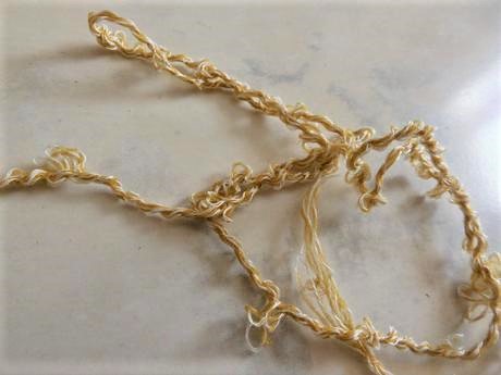 Uzlíčková priadza na pletenie /300 gr., 