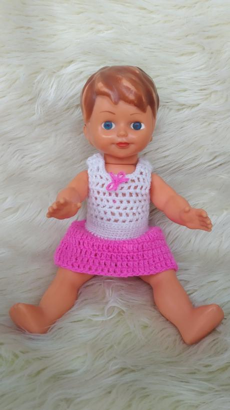 Retro bábika lenka, 