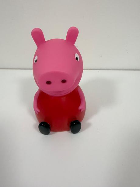 Peppa pig set knižka a nočné svetielko,