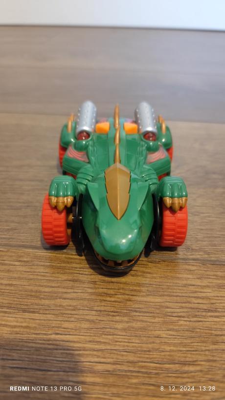 Autíčko dinotrack, 