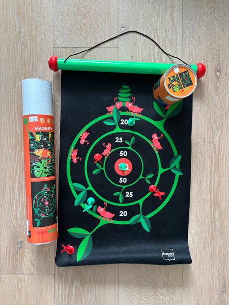 Magnetické šípky scratch,