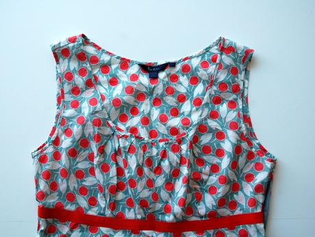 Štýlový letný top boden s čerešňovým vzorom, xl