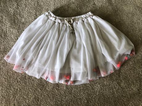 Next sukna, next,104