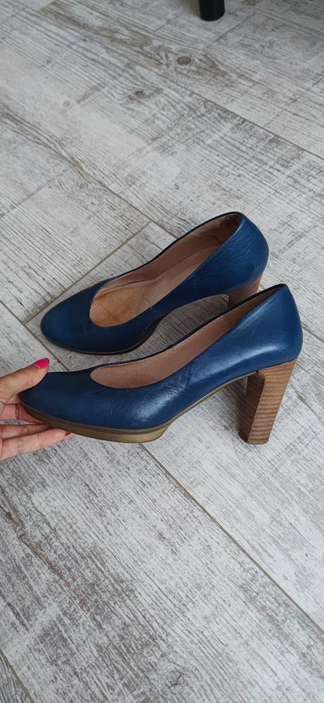 Predám koženné topánky zn.hispanitas, 36