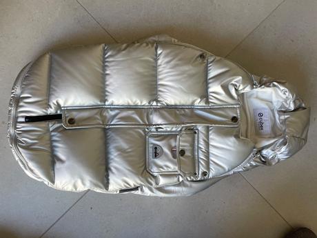 Vajíčko cybex cloud t i-size so základňou, cybex