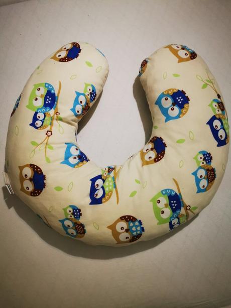 Vankúš na kojenie u,