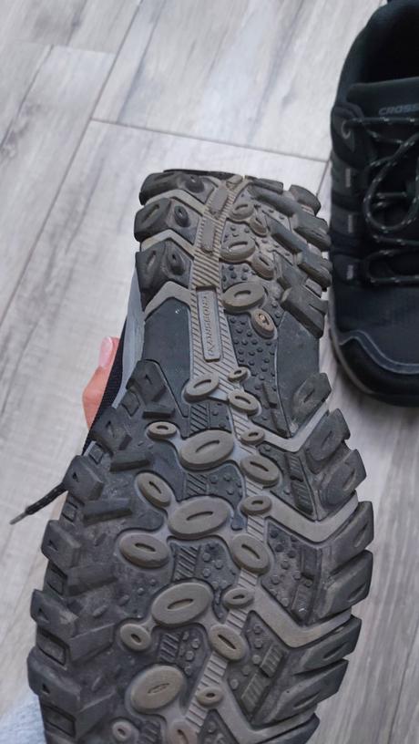 Turistické topánky, 35