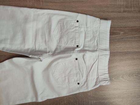 Biele nohavice v 34-36, avon,34