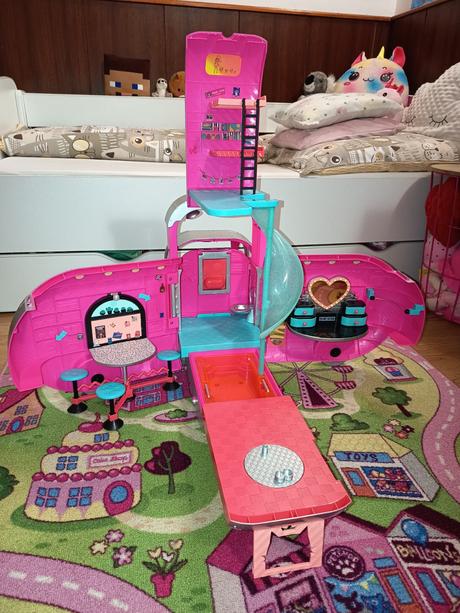 L.o.l. surprise karavan, 