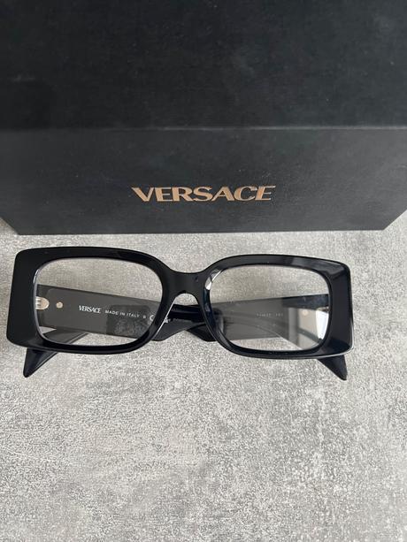 Dioptricke okuliare, versace