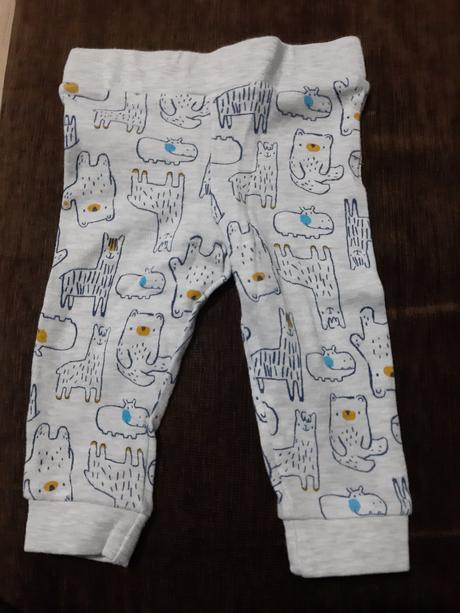 Body  a  legíny  f&f   vel. 68, f&f,68