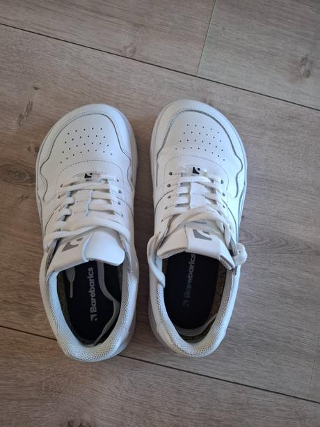 Barebarics topanky s postovnym, be lenka,38