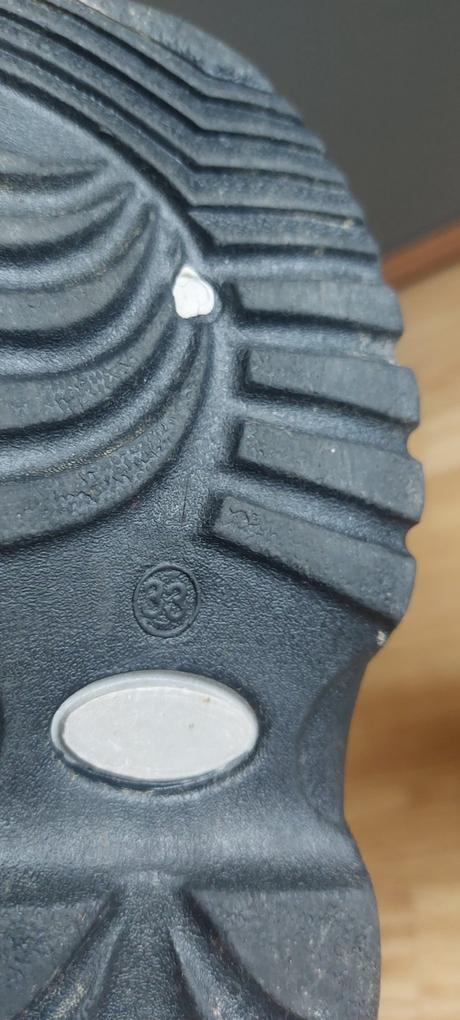 Snehule, deichmann,33