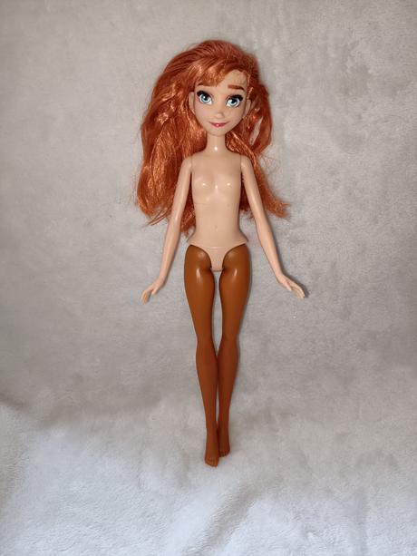 Bábika frozen anna, 