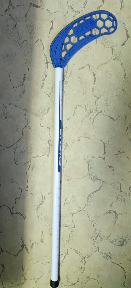 Nová florbalová hokejka., 